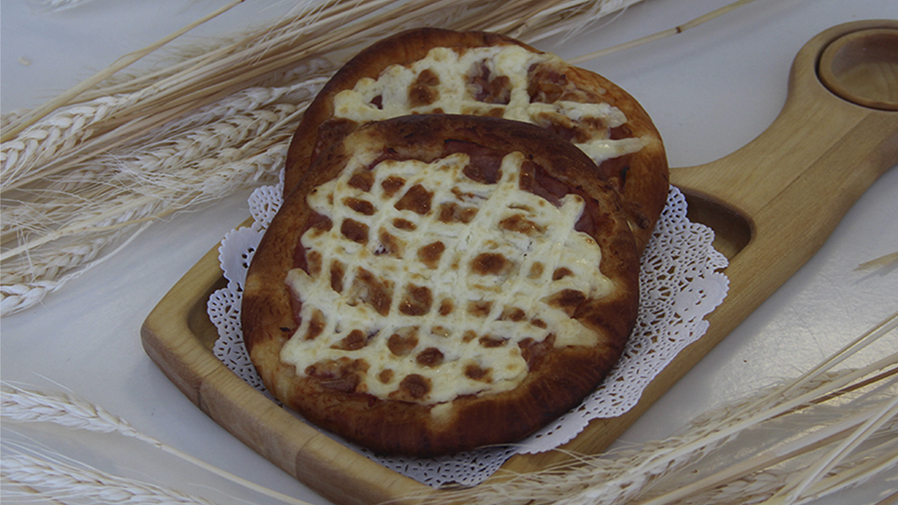 Пицца с курицей
